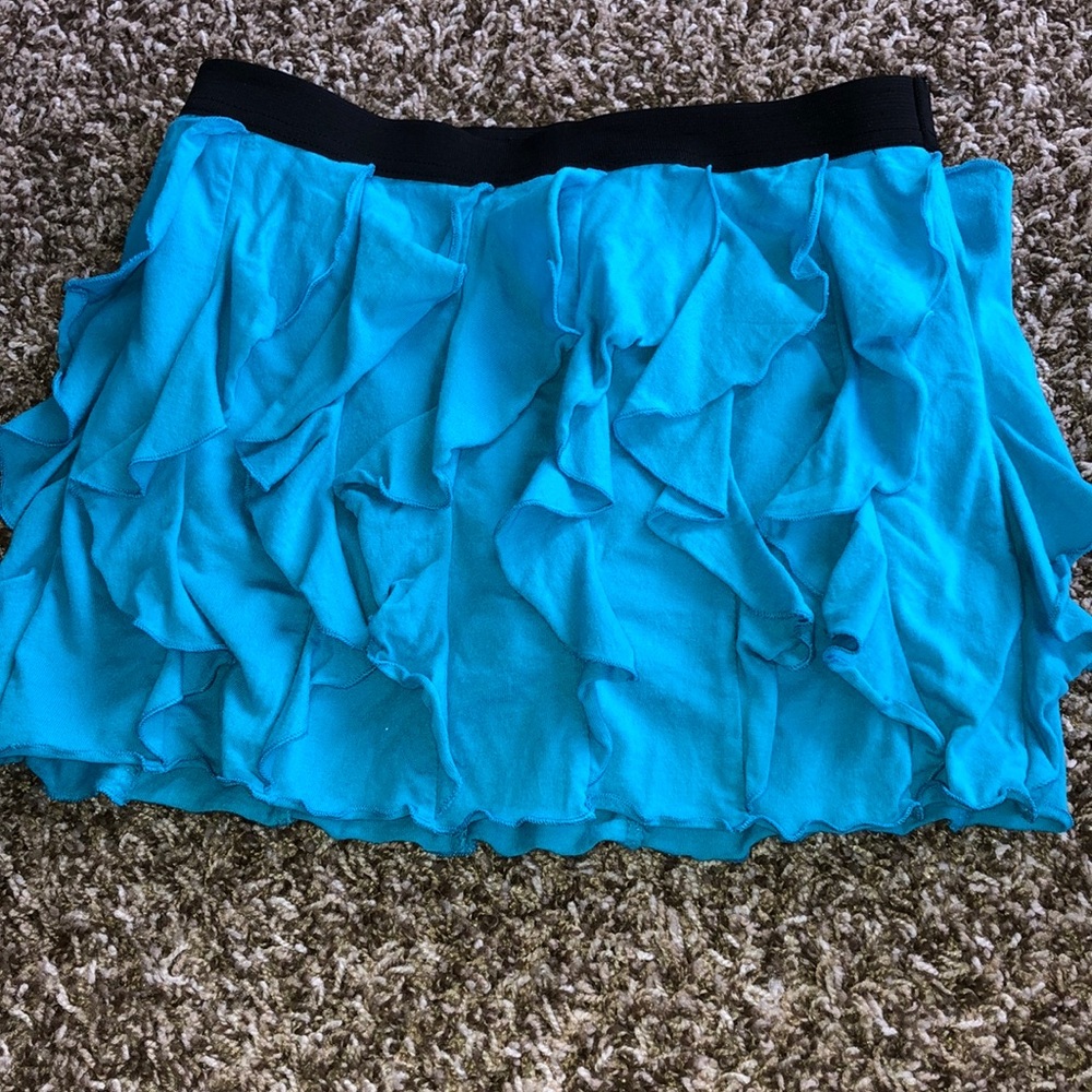 4 for $20 EUC Justice skirt